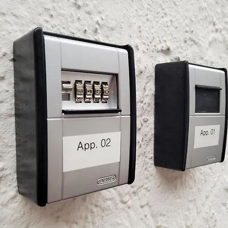 Charmantes Am Hafen Mit Gratis Bettwaesche-paket Und Terrasse Appartement *
