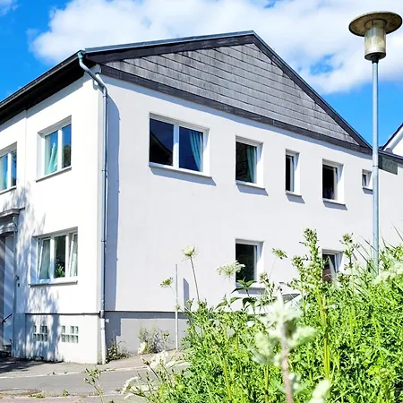 Charmantes Am Hafen Mit Gratis Bettwaesche-paket Und Terrasse